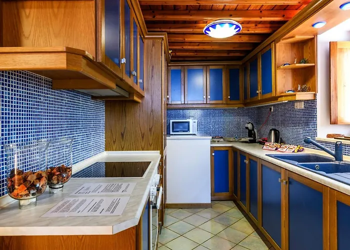 Floral With Marvelous View To Villa Mykonos Town