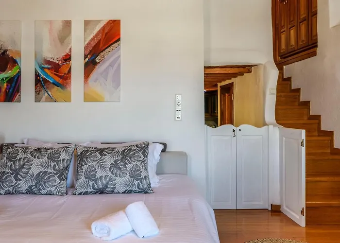 Вилла Floral With Marvelous View To